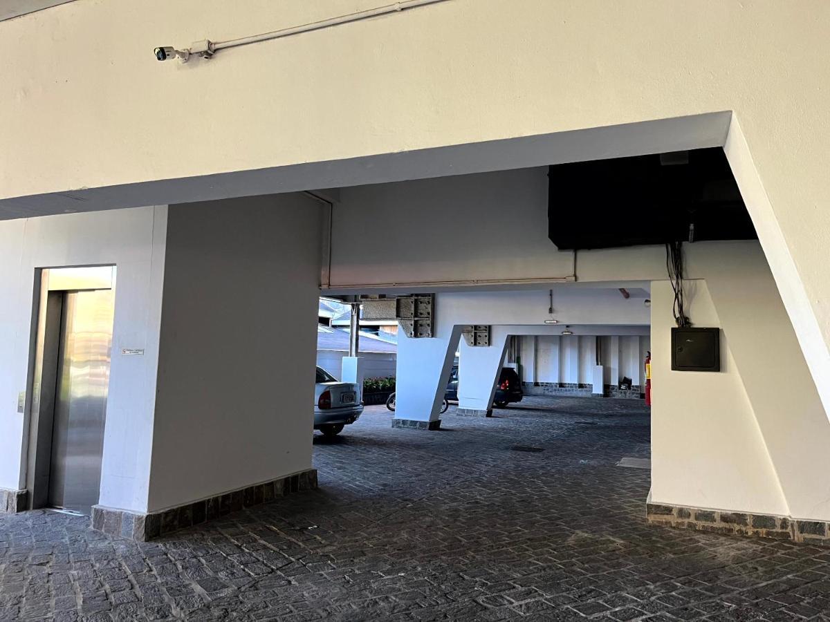 Flat Centro De Capivari กังโปสดูจอร์เดา ภายนอก รูปภาพ